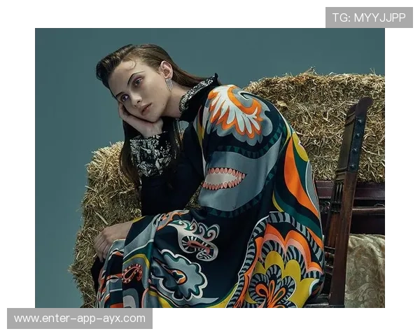 NBA巨星穿浴袍亮相发布会：时尚新潮流的“休闲范”狂潮