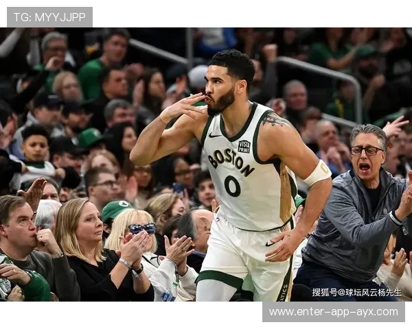 凯尔特人球队防守协作赢得全场掌声